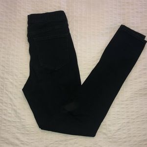 Gently used old navy rockstar super skinny jeans